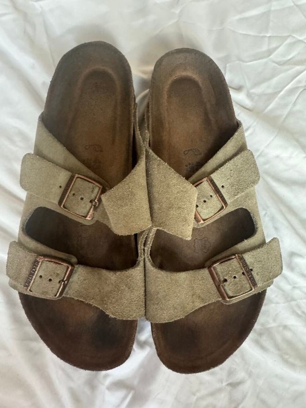 Birkenstock Arizona Soft Footbed Taupe Suede Sandals EU 43 Men 10-10.5